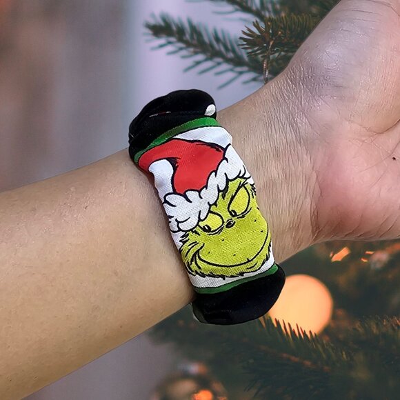 Grinch Christmas Scrunchies Watch Band for Apple Watch - Picture 1 of 4